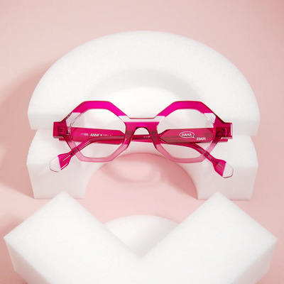 Concept DIALOGUE Concept DIALOGUE Anne et Valentin